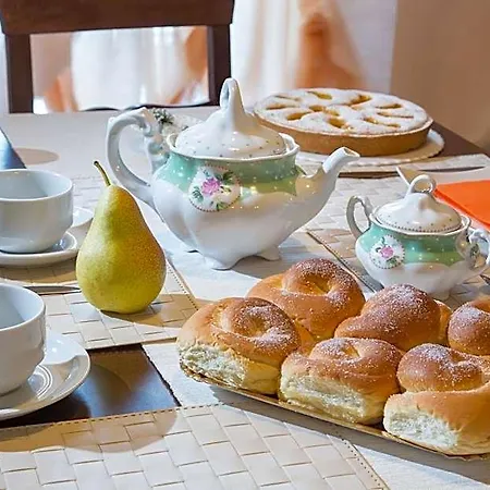 Bed and breakfast Casa Cavour 4*