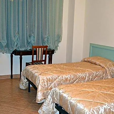 Casa Cavour Bed & Breakfast 4*