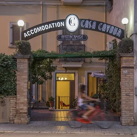 Casa Cavour Σαν Μπενεντέτο ντελ Τρόντο