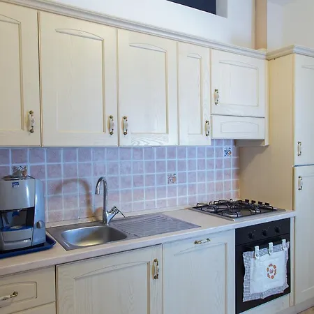 Casa Cavour Σαν Μπενεντέτο ντελ Τρόντο