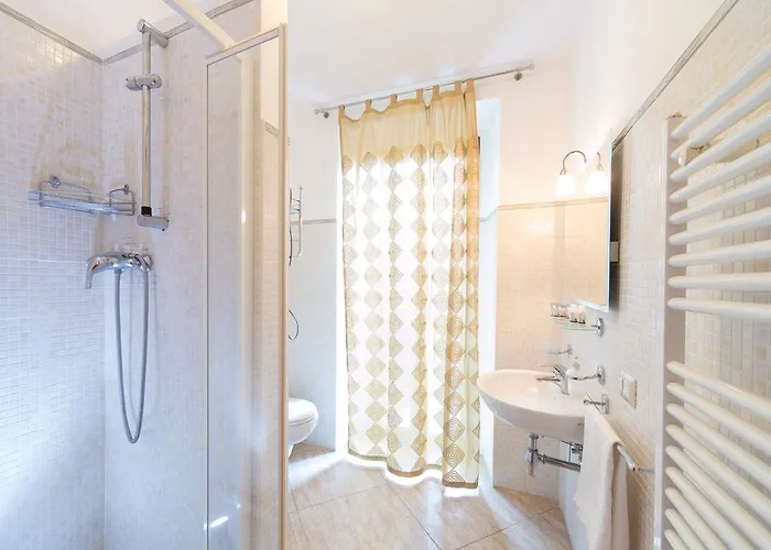 Casa Cavour Σαν Μπενεντέτο ντελ Τρόντο